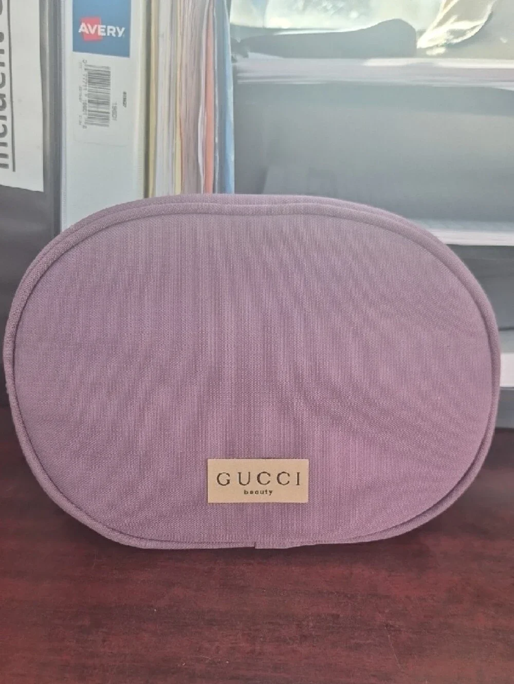 Bundle Gucci Wallet And Make Up Bag For Only $95 - Picture 12 of 16